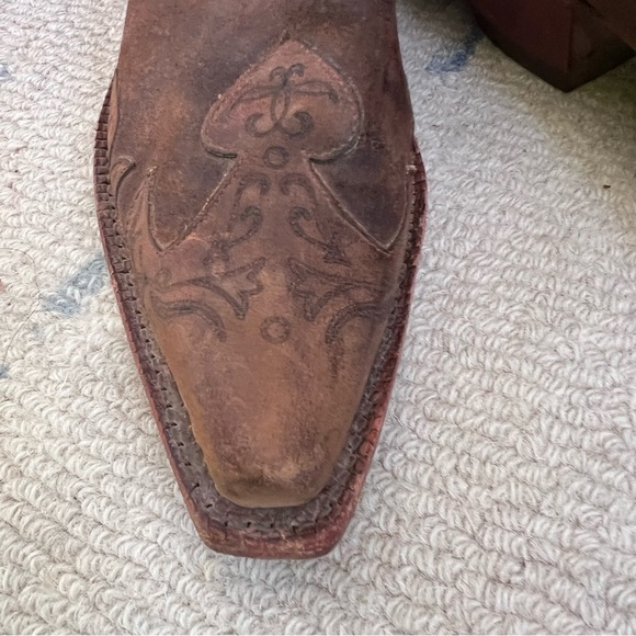 CORRAL RUSTIC DISTRESSED LAMB LEATHER SNIP TOE COWBOY BOOTS SIZE 7 EUC - Picture 7 of 12